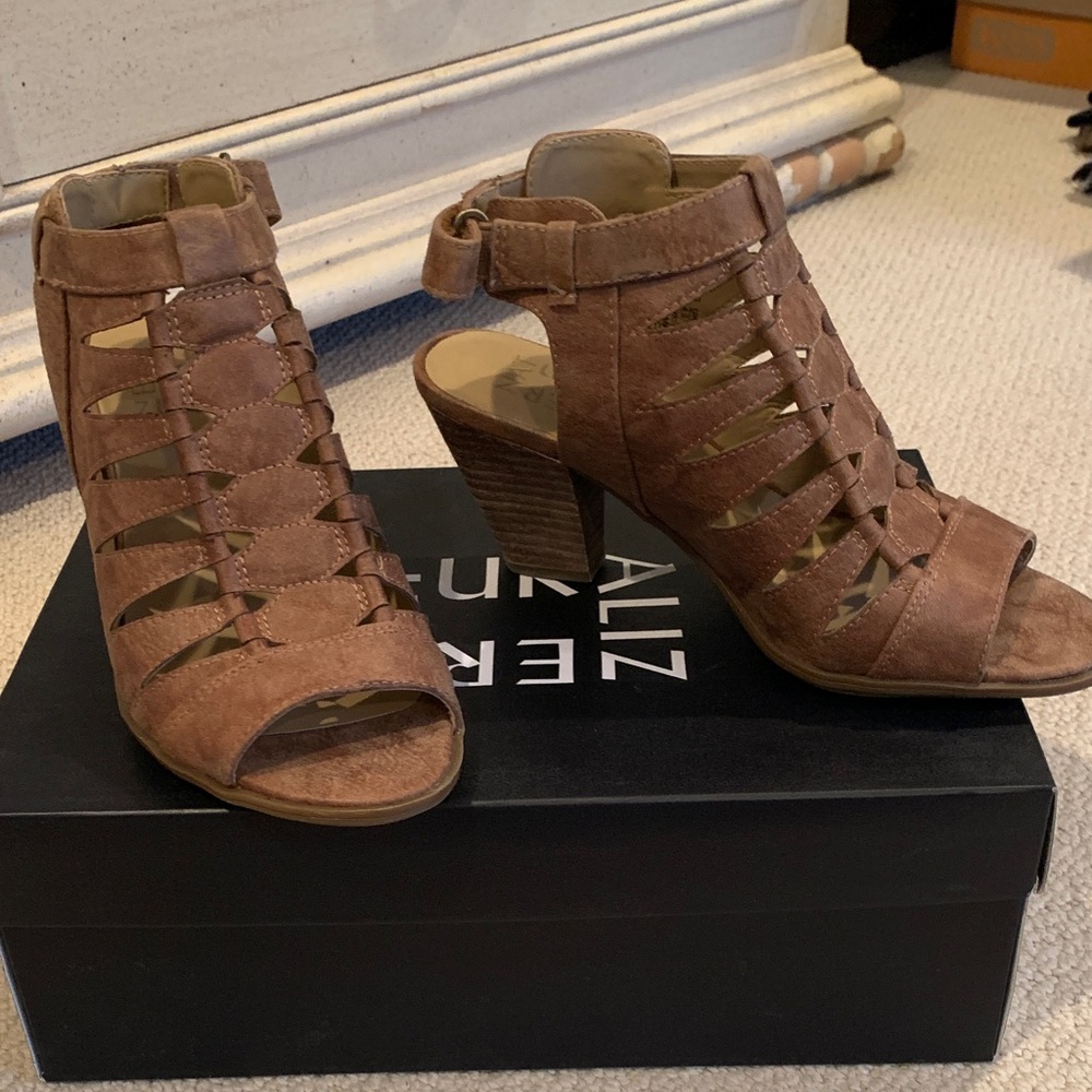Naturalizer Brown Cutout Heels